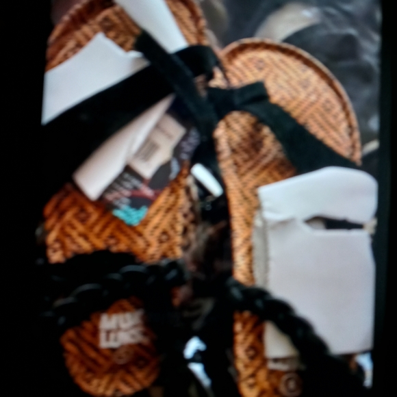 Sandals - Picture 1 of 1